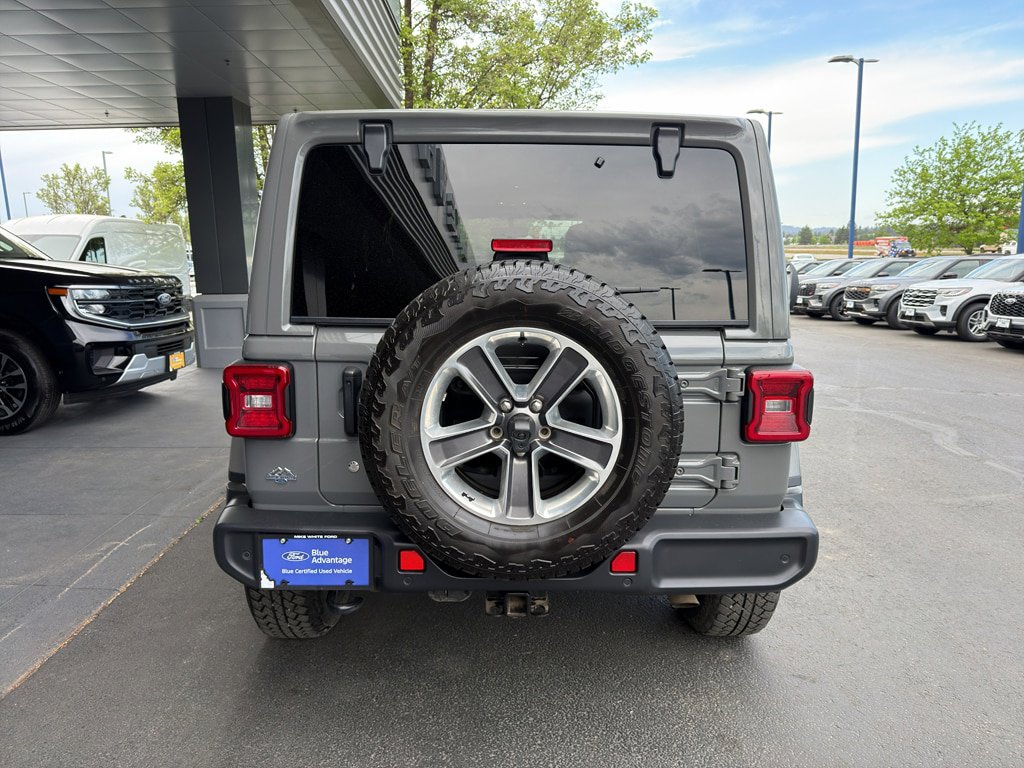 Used 2020 Jeep Wrangler Unlimited Sahara AWD/4WD image 14