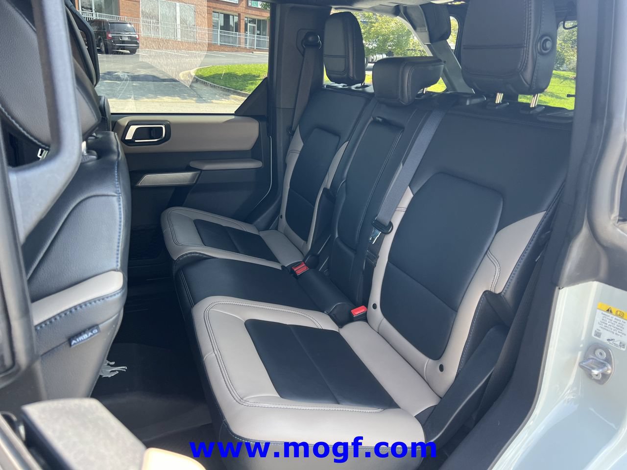 Certified 2023 Ford Bronco Wildtrak AWD/4WD image 18