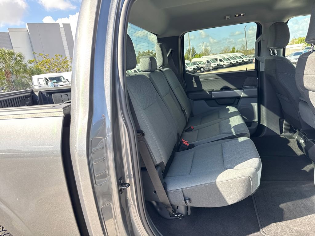 Certified 2025 Ford F150 XLT w/ Equipment Group 301A Standard image 27