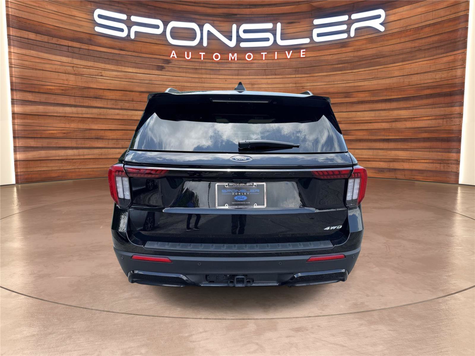 Certified 2026 Ford Explorer ST-Line AWD/4WD image 6