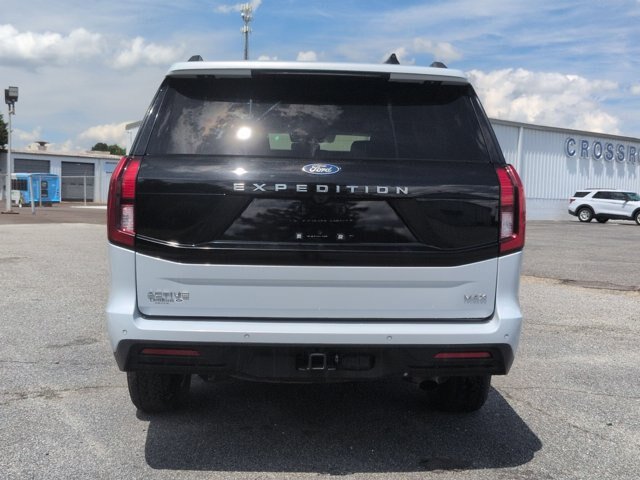 Certified 2025 Ford Expedition Max Active AWD/4WD image 5