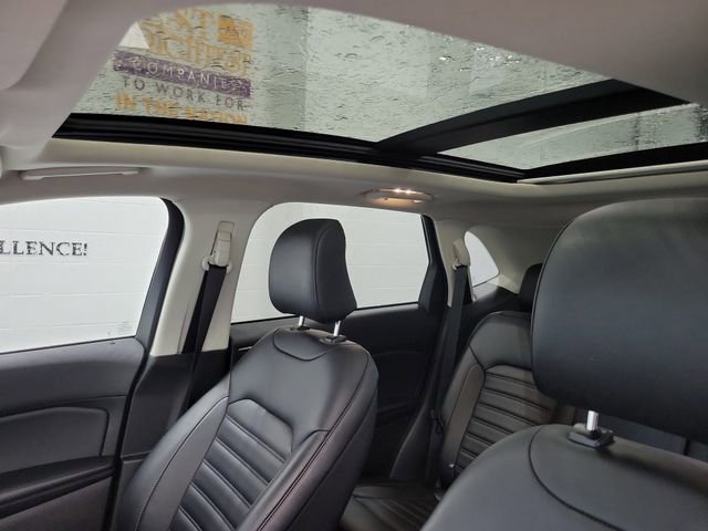 Certified 2023 Ford Edge SEL w/ Convenience Package AWD/4WD image 10