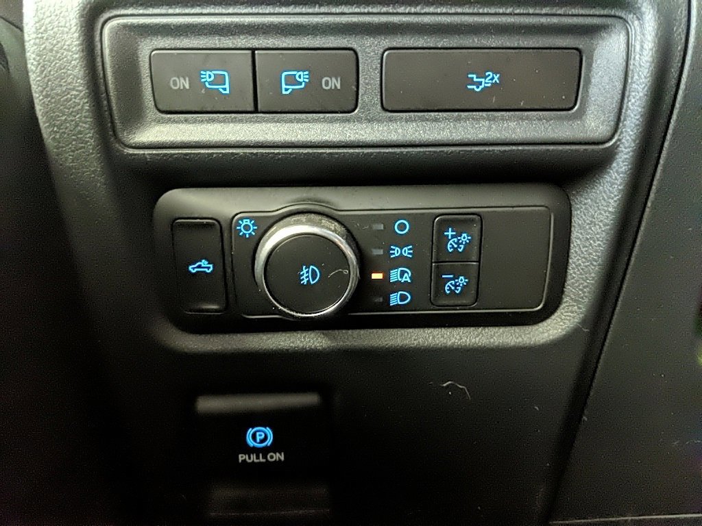 Certified 2022 Ford F150 XLT w/ Equipment Group 302A High image 23