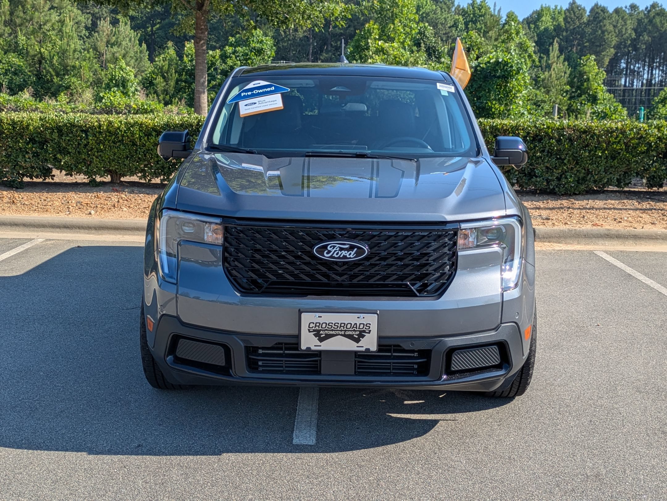 Certified 2025 Ford Maverick Lariat w/ Black Appearance Package AWD/4WD image 9