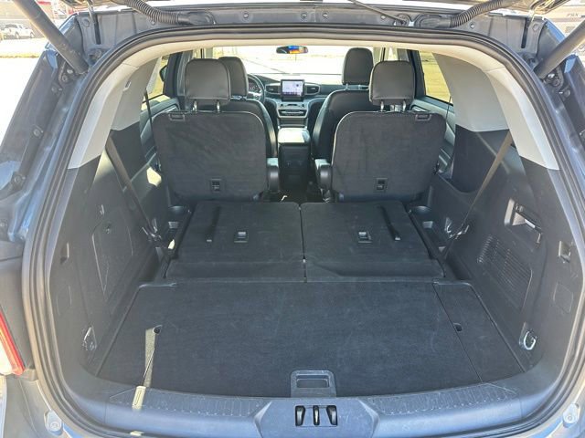 Certified 2024 Ford Explorer XLT w/ Equipment Group 202A image 13