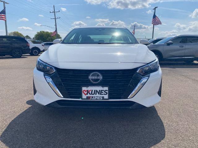 Used 2024 Nissan Sentra SV image 10