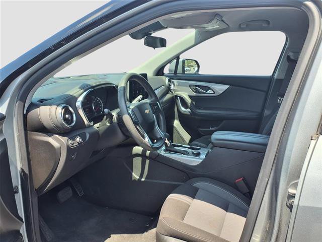 Used 2024 Chevrolet Blazer LT FWD image 17