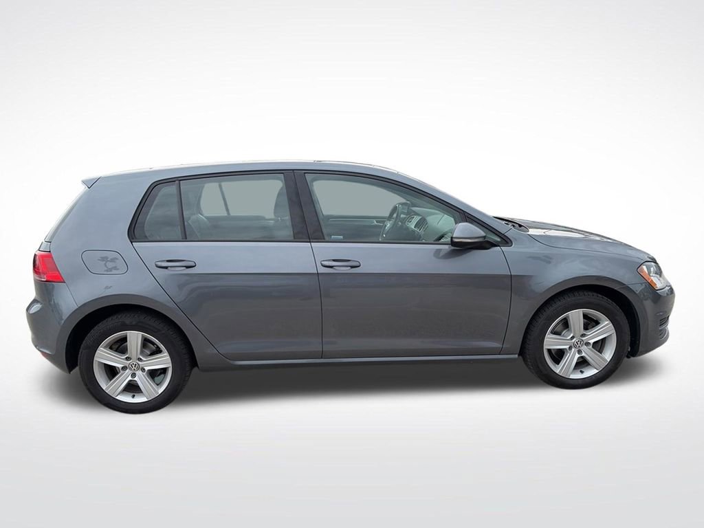 Used 2017 Volkswagen Golf Wolfsburg Edition FWD image 8