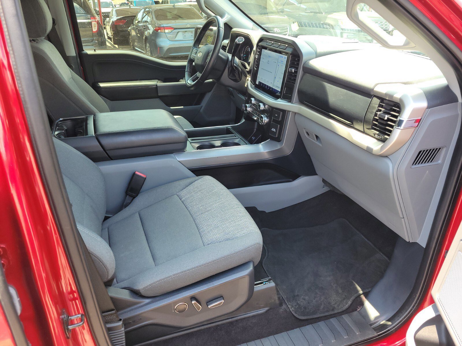 Certified 2021 Ford F150 XLT w/ Equipment Group 302A High image 12