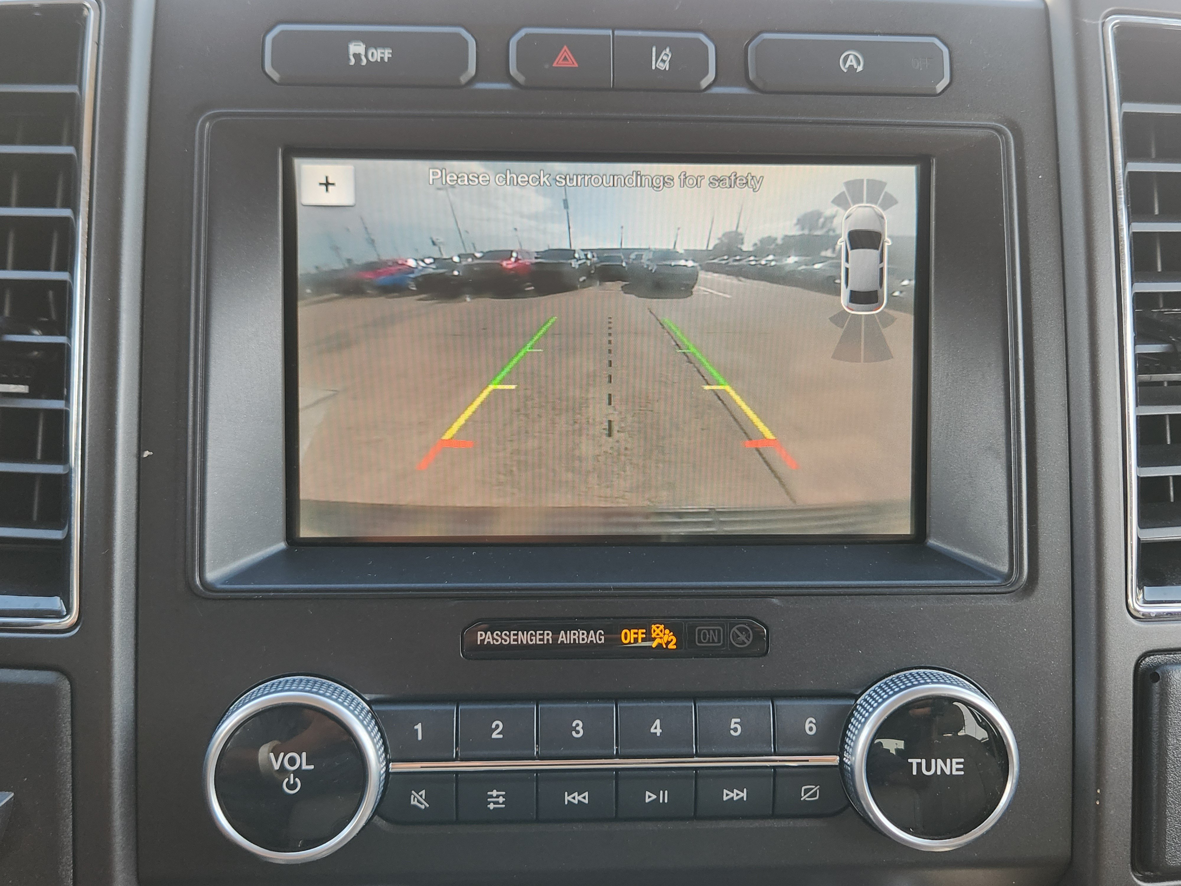 Certified 2019 Ford Expedition Limited w/ Driver Assistance Package RWD image 13
