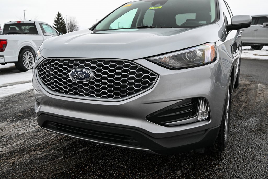 Certified 2024 Ford Edge SEL w/ Convenience Package image 11