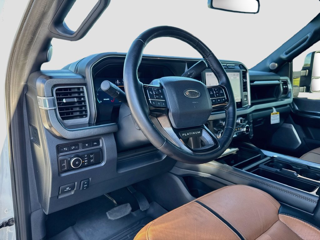 Certified 2024 Ford F250 Platinum AWD/4WD image 9