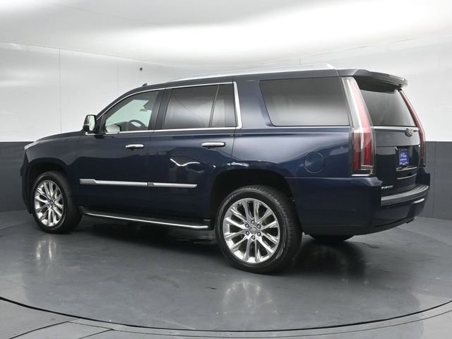 Used 2018 Cadillac Escalade Luxury AWD/4WD image 5