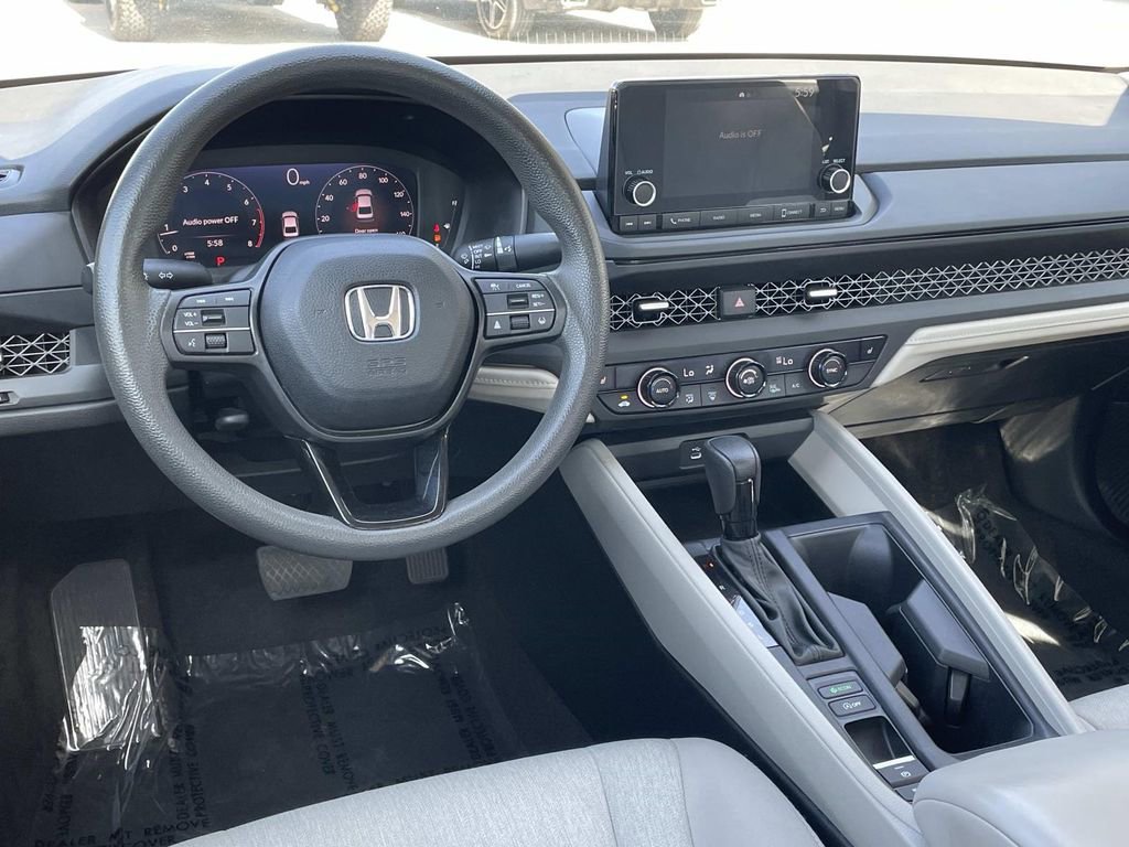 Used 2023 Honda Accord EX image 8