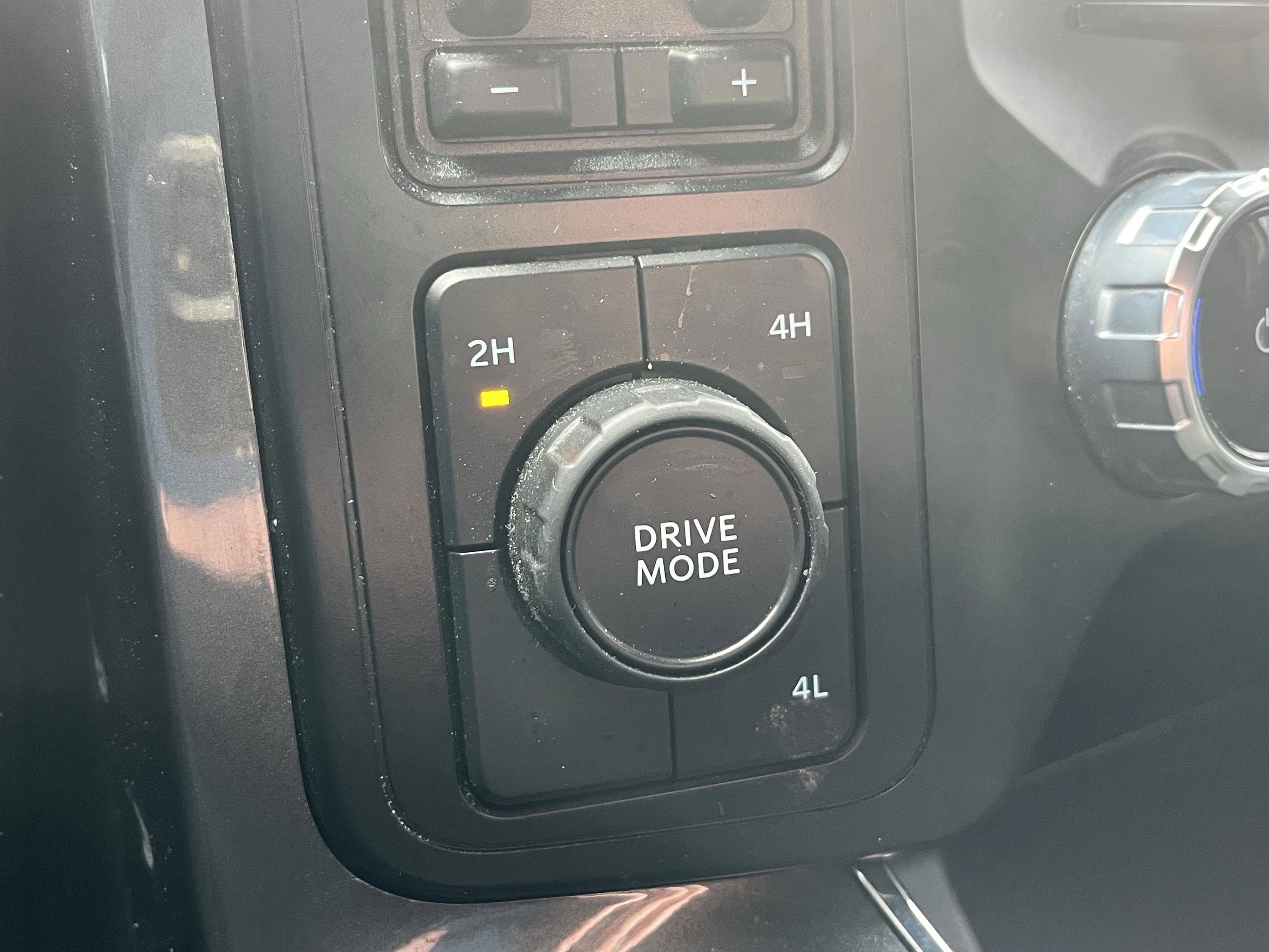 Certified 2023 Ford F150 XLT w/ Equipment Group 302A High image 17