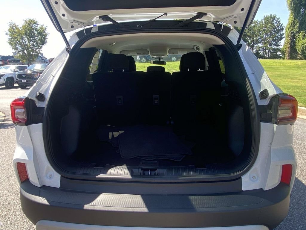 Certified 2025 Ford Escape Active FWD image 7