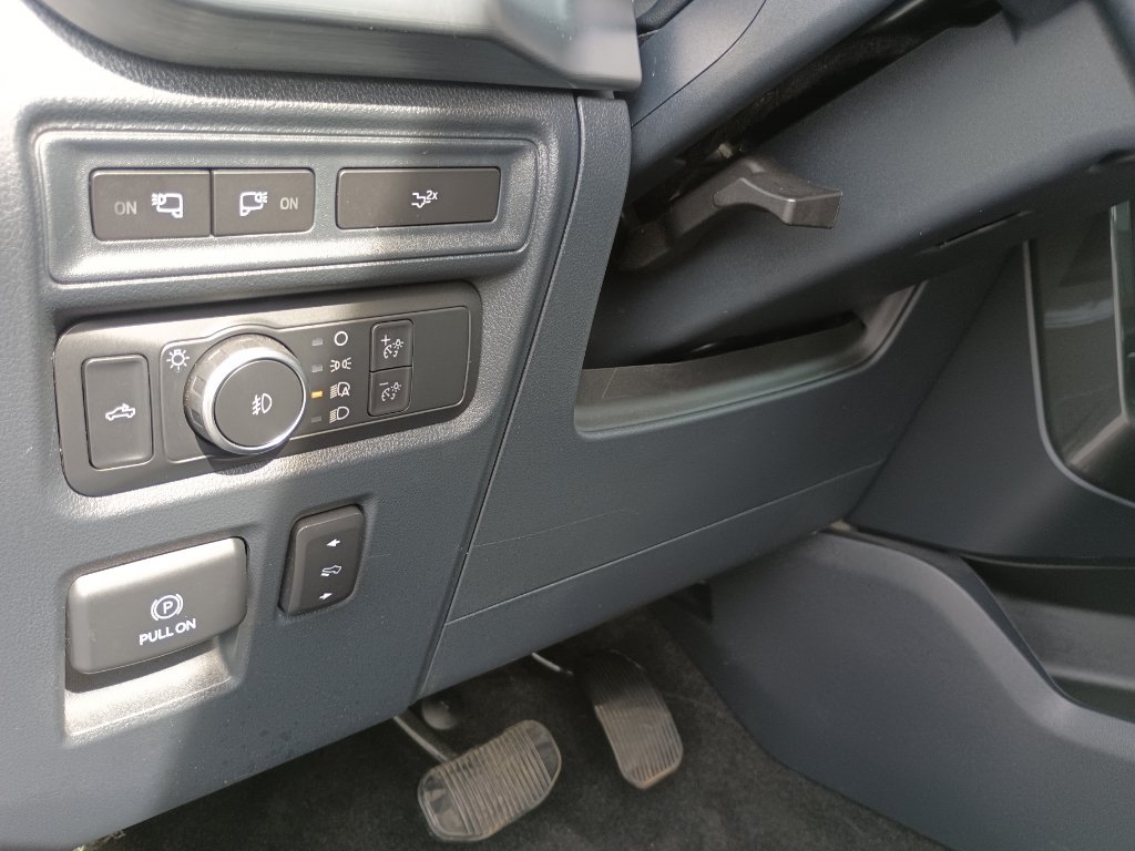 Certified 2022 Ford F150 Lariat AWD/4WD image 18