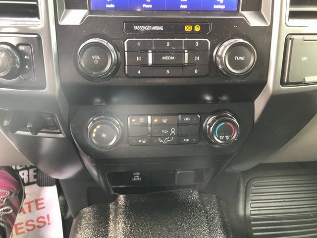 Certified 2022 Ford F350 XLT w/ XLT Value Package image 16