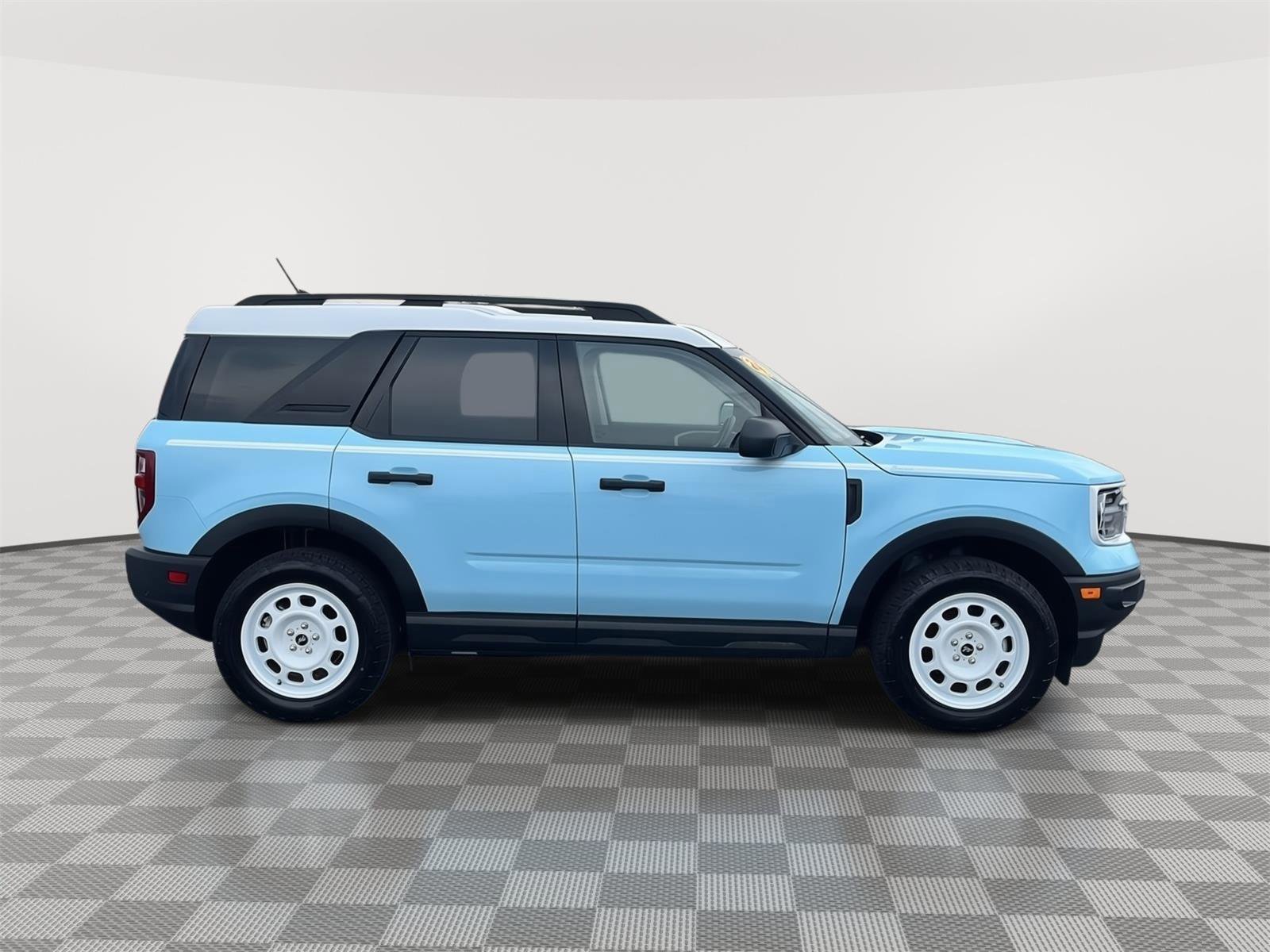 Certified 2024 Ford Bronco Sport Heritage w/ Heritage Convenience Package AWD/4WD image 6