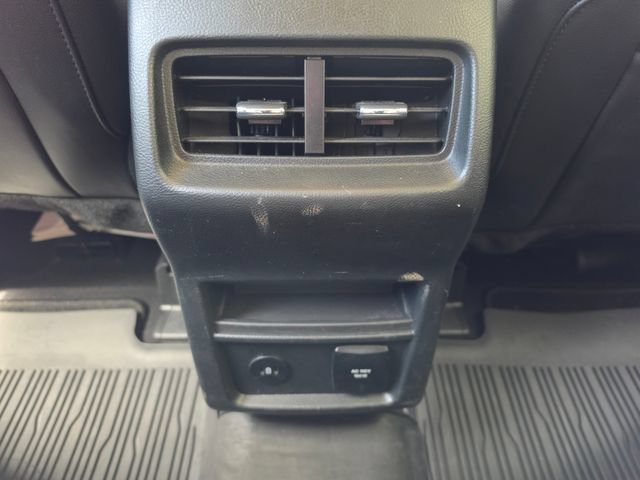 Certified 2023 Ford Edge SEL w/ Convenience Package AWD/4WD image 18