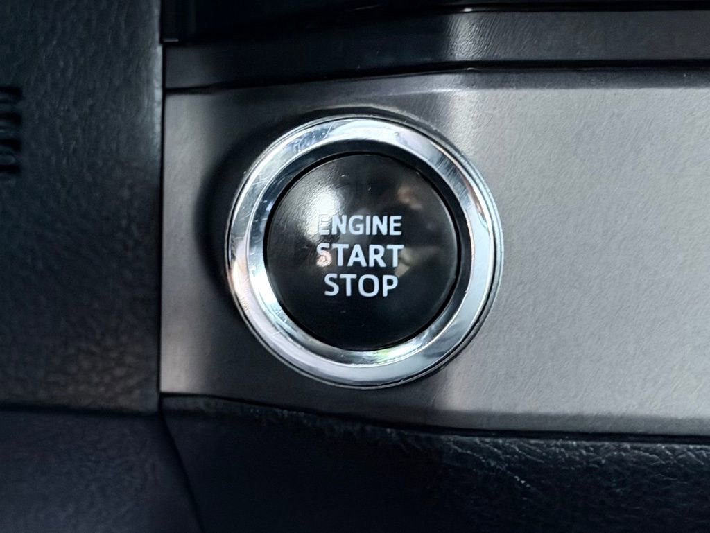 Used 2017 Toyota Tacoma TRD Off-Road w/ Tow Package image 24