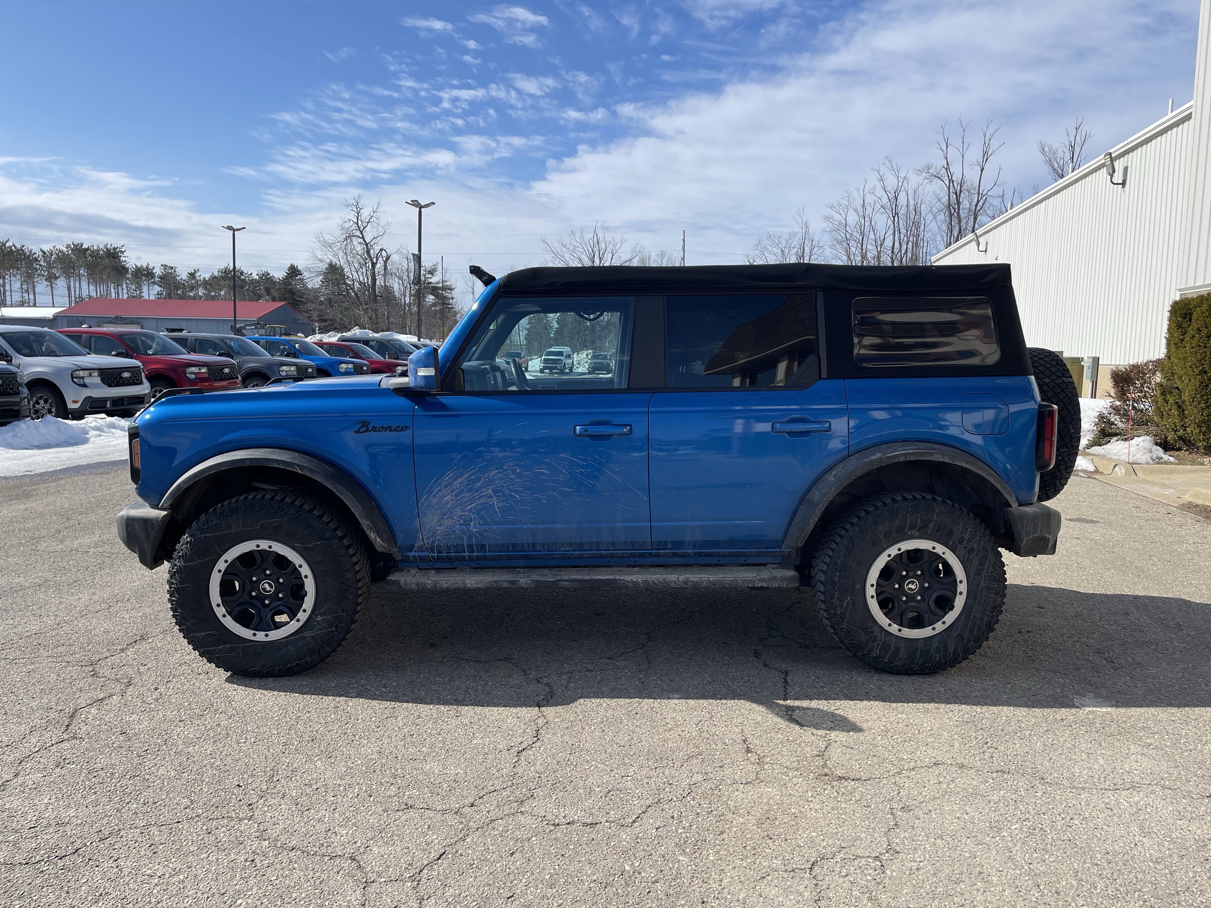 Certified 2022 Ford Bronco Outer Banks w/ Sasquatch Package image 7