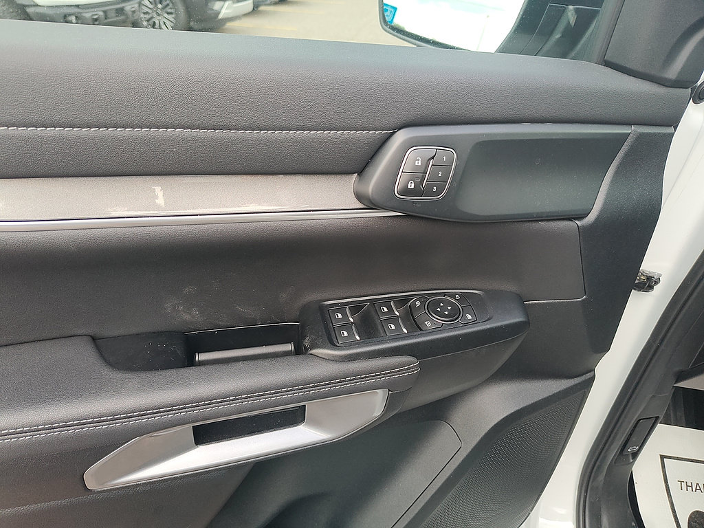Certified 2024 Ford Ranger Lariat RWD image 10