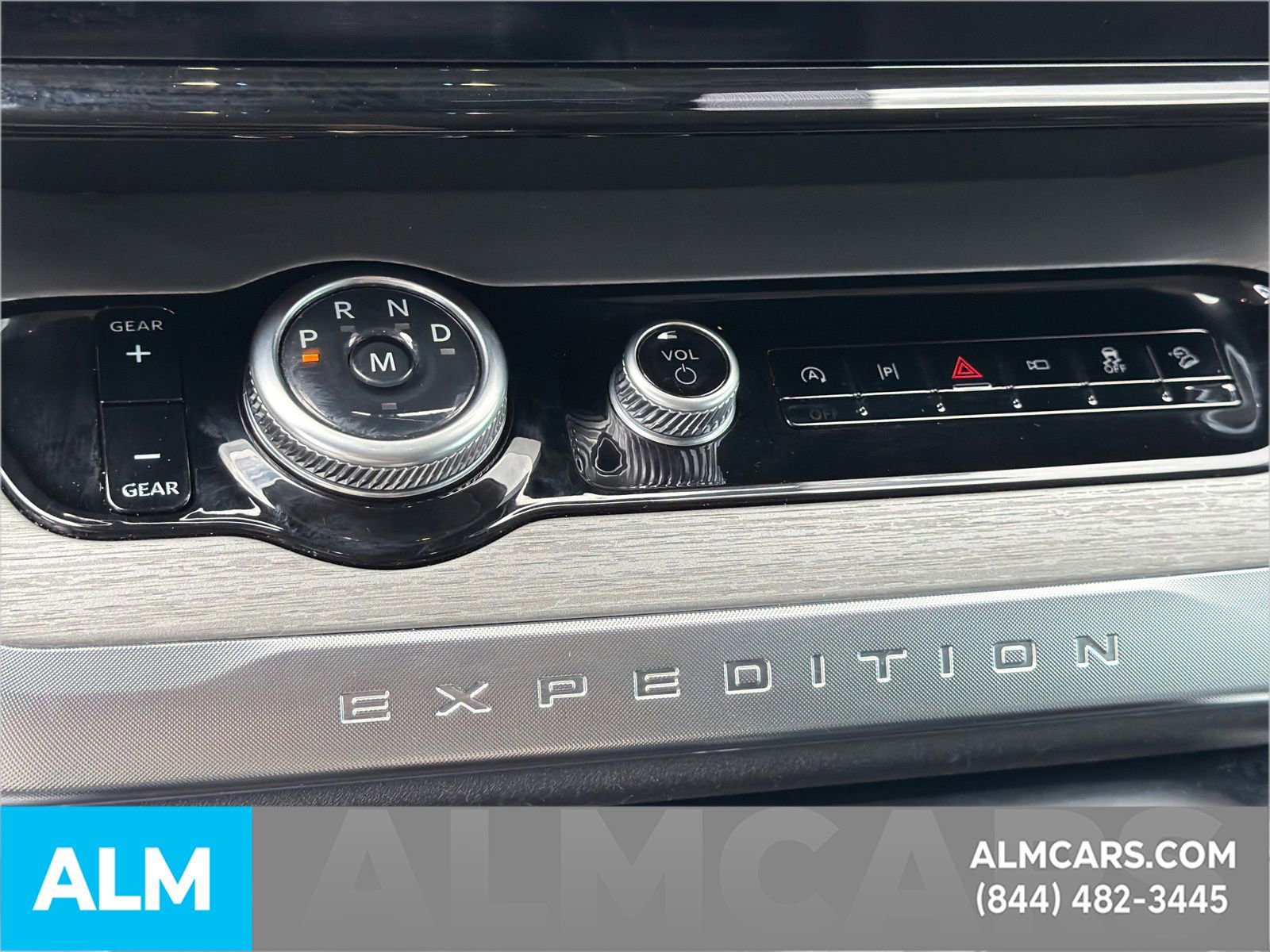 Certified 2025 Ford Expedition Max Platinum AWD/4WD image 38