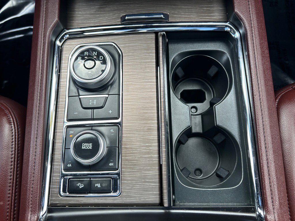 Certified 2023 Ford Expedition Limited image 38