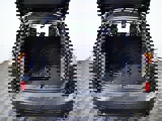 Certified 2022 Ford Escape SEL w/ Technology Package image 9