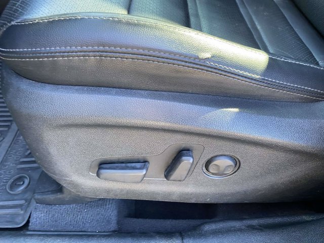 Used 2020 Kia Sorento EX FWD image 11