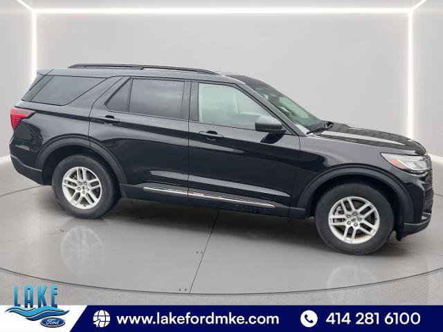 Certified 2025 Ford Explorer Active AWD/4WD image 11