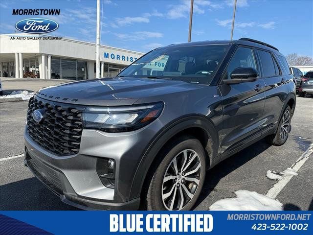 Certified 2025 Ford Explorer ST-Line image 2