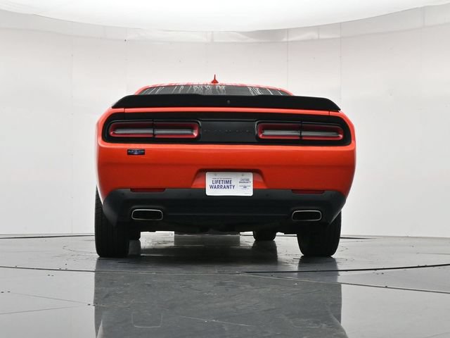 Used 2021 Dodge Challenger SXT w/ Plus Package RWD image 41