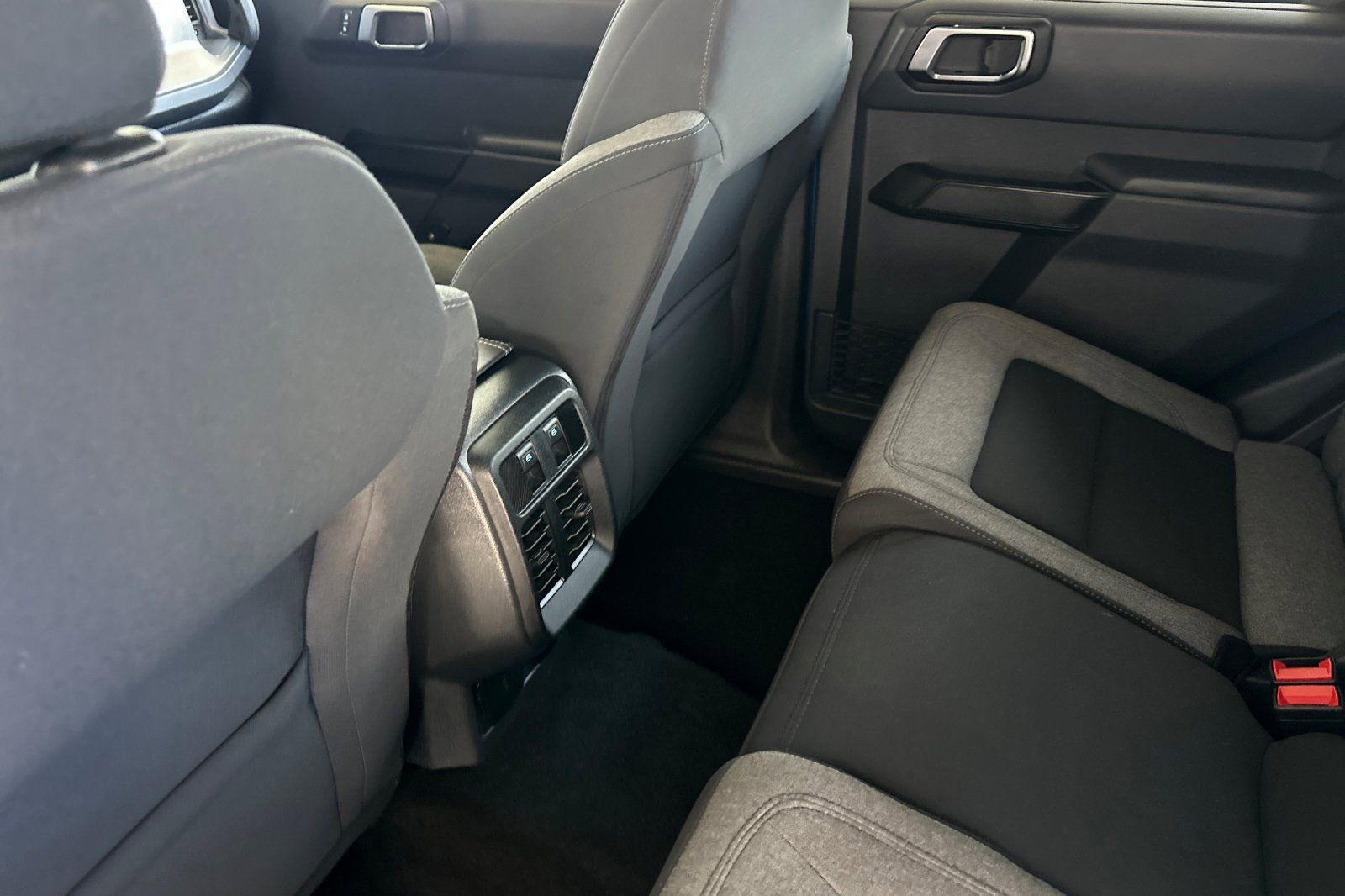 Certified 2025 Ford Bronco Big Bend AWD/4WD image 12