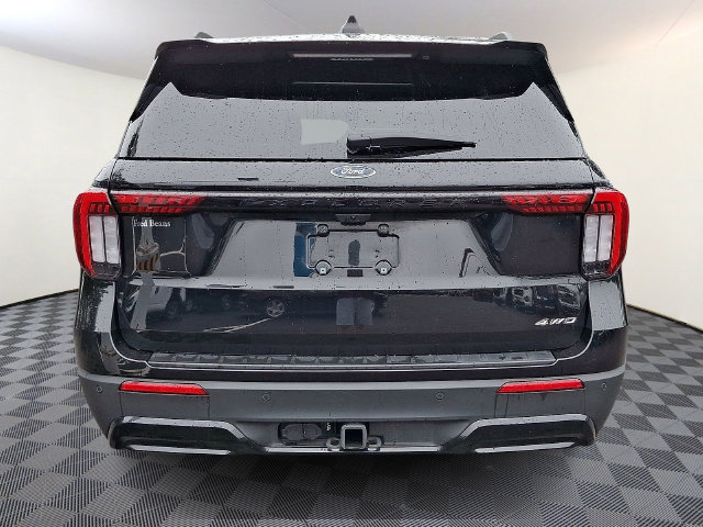 Certified 2025 Ford Explorer ST-Line AWD/4WD image 6