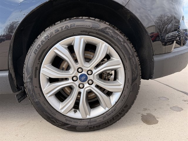 Certified 2022 Ford Edge Titanium AWD/4WD image 14