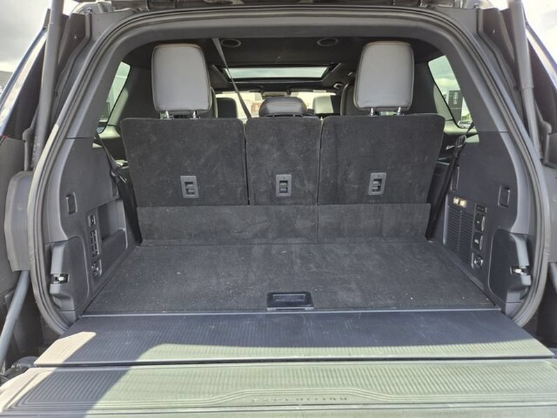 Certified 2025 Ford Expedition Tremor AWD/4WD image 18