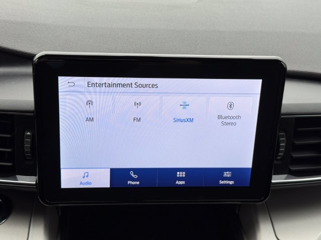 Certified 2023 Ford Explorer XLT w/ Equipment Group 202A AWD/4WD image 11