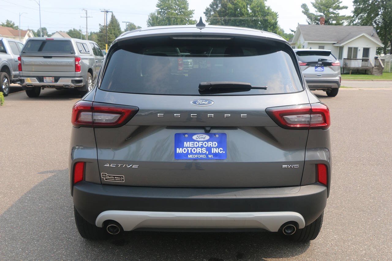 Certified 2024 Ford Escape Active AWD/4WD image 4