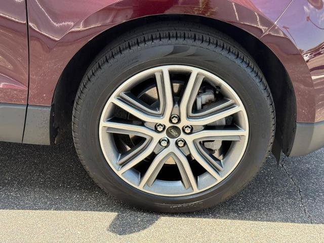Certified 2024 Ford Edge Titanium w/ Equipment Group 301A AWD/4WD image 7
