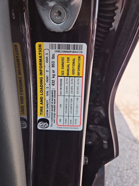 Certified 2023 Ford Escape ST-Line w/ Tech Pack #1 AWD/4WD image 31