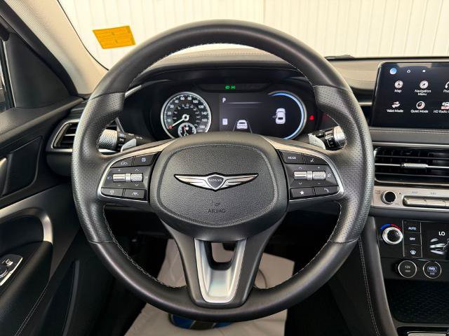 Used 2025 Genesis G70 2.5T RWD image 13