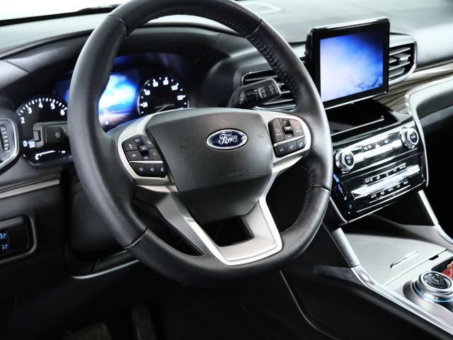 Certified 2023 Ford Explorer Limited w/ Equipment Group 301A AWD/4WD image 20