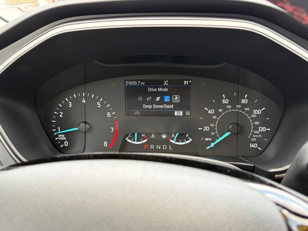 Certified 2022 Ford Escape SEL w/ SEL Stealth AWD Package image 61