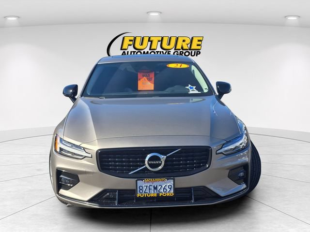 Used 2021 Volvo S60 T5 Momentum w/ Premium Package AWD/4WD image 2