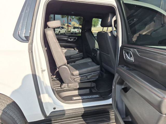 Used 2024 Chevrolet Suburban RST w/ Sport Performance Package RWD image 20