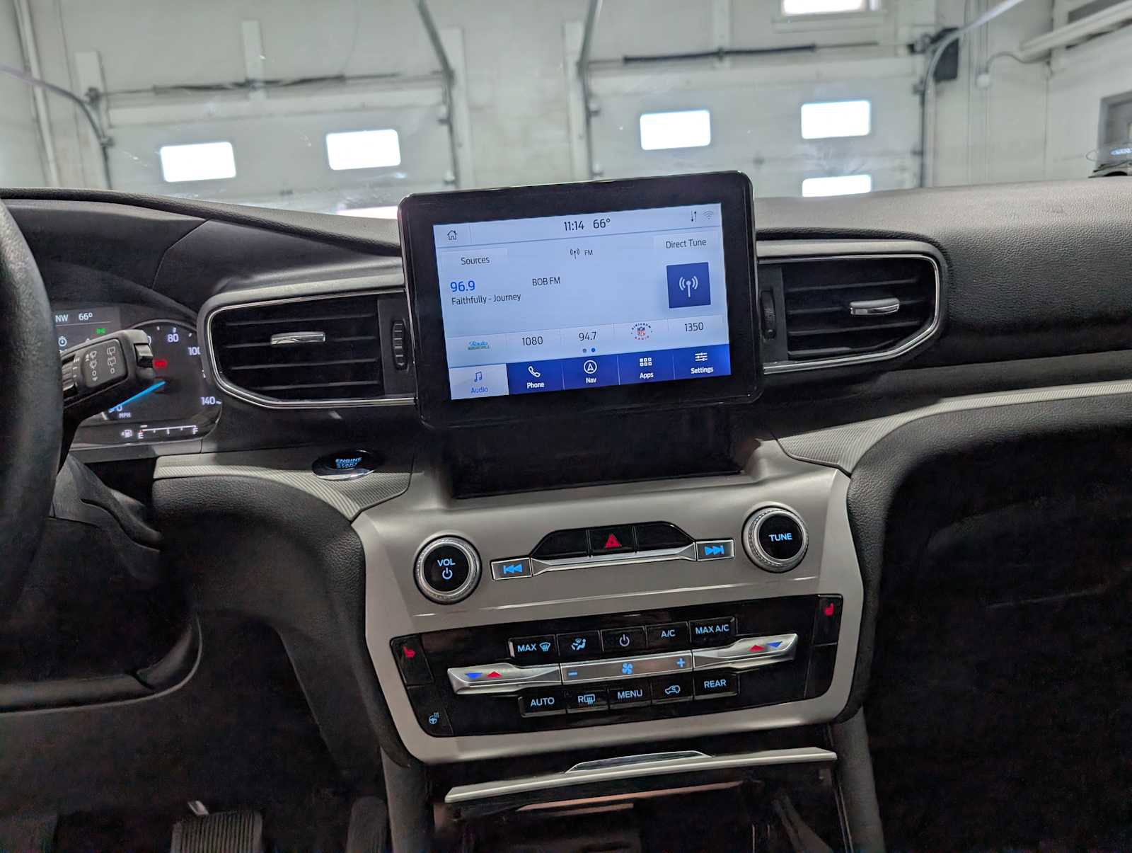 Certified 2023 Ford Explorer XLT w/ Equipment Group 202A AWD/4WD image 34