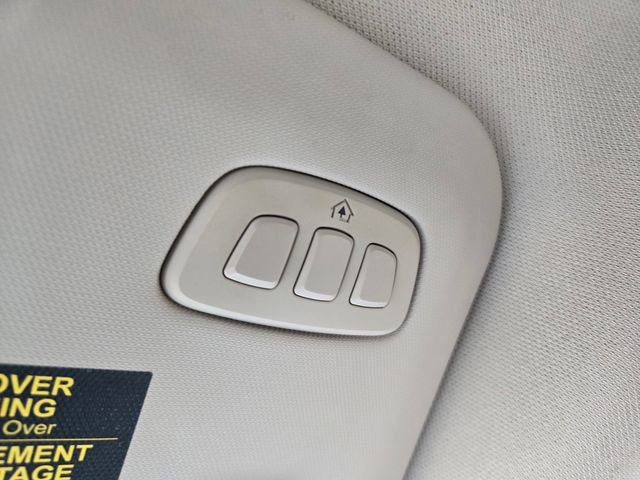 Certified 2020 Ford Escape Titanium AWD/4WD image 17