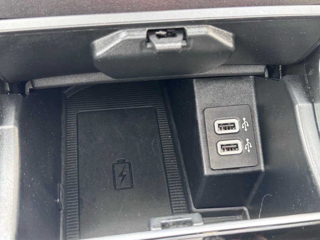 Certified 2019 Ford Edge Titanium w/ Equipment Group 301A image 42